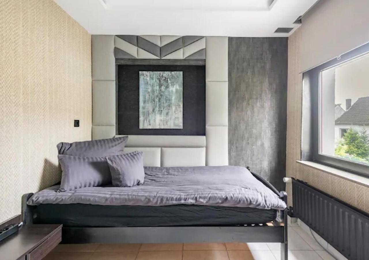 Miet-Kamp Ruhig, Zentral, Nahe Messe, Ausgefallenes Design 2 Schlafzimmer Берлин Экстерьер фото