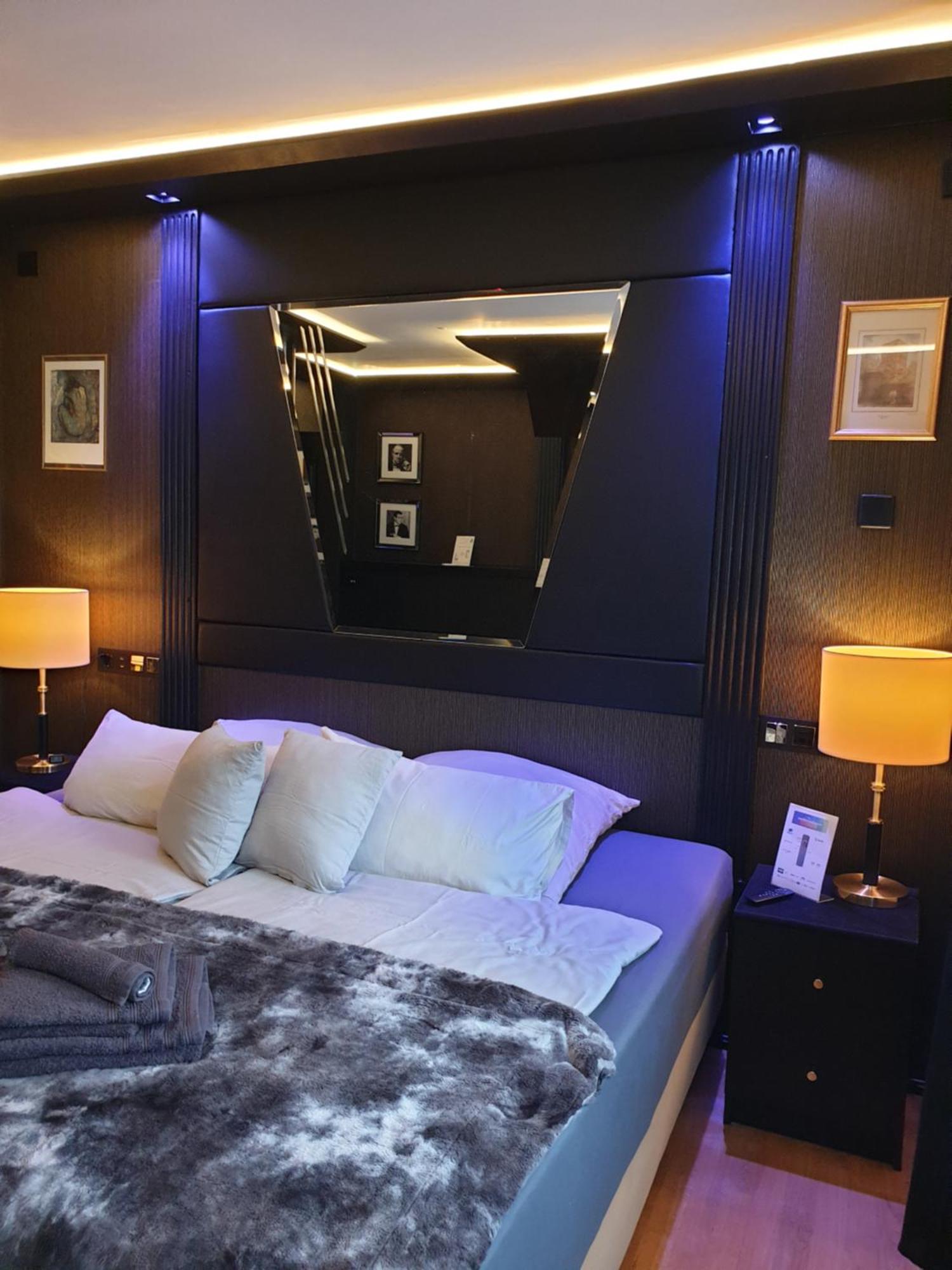 Miet-Kamp Ruhig, Zentral, Nahe Messe, Ausgefallenes Design 2 Schlafzimmer Берлин Экстерьер фото